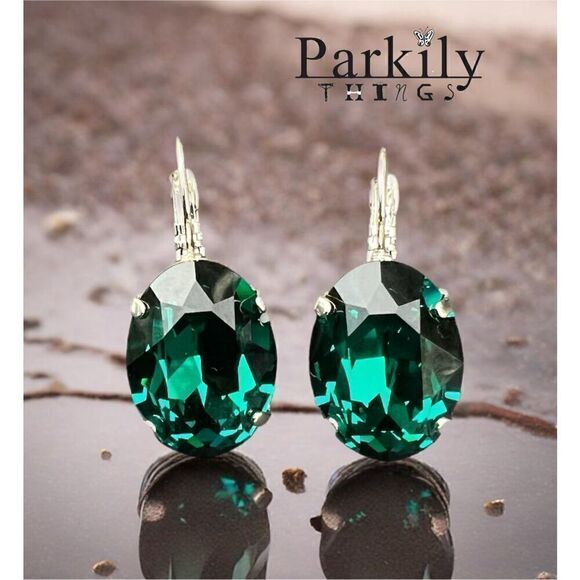 Handcrafted emerald green earrings with Swarovski crystal - Picture 1 of 5